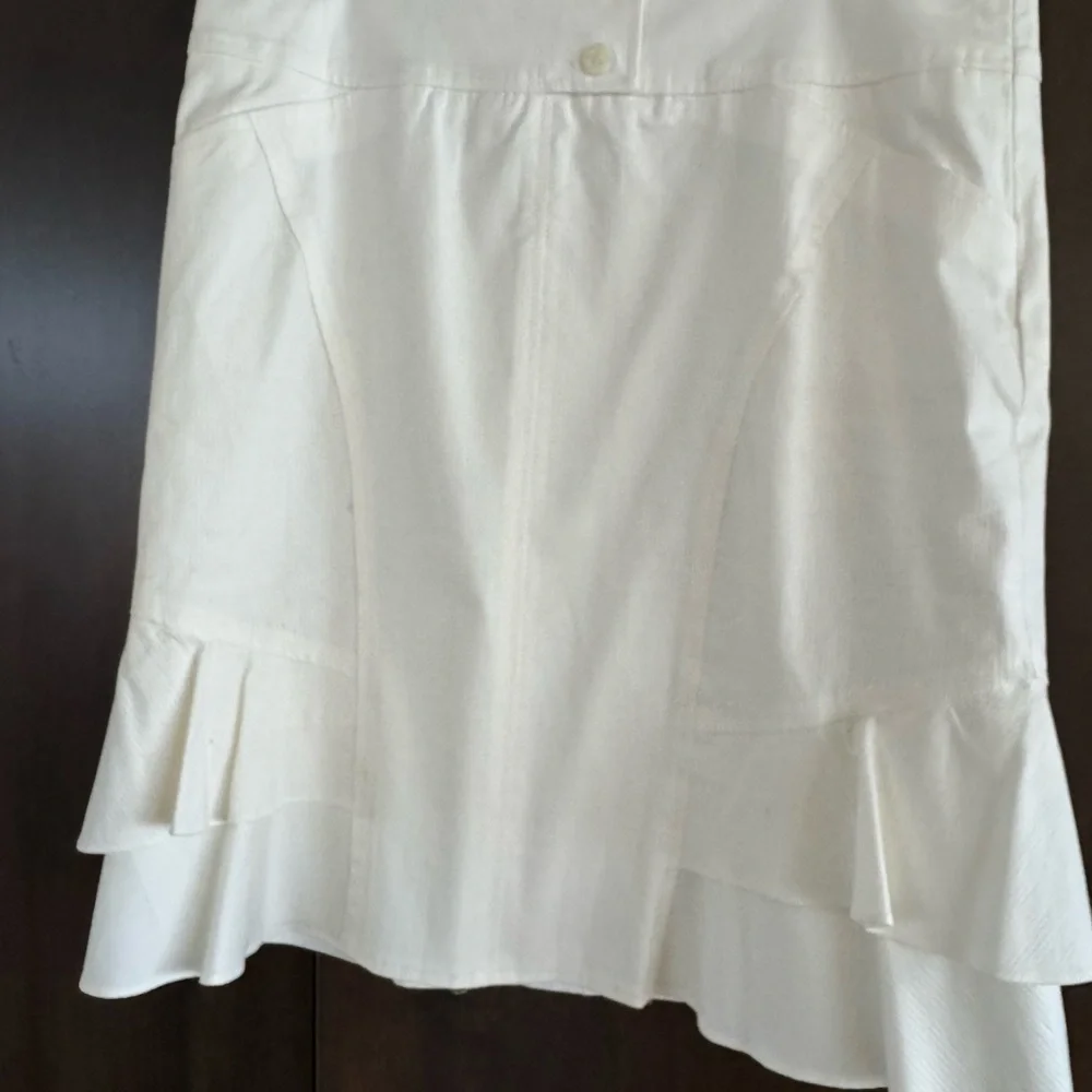 Cache Cream Color Skirt - Picture 5 of 6